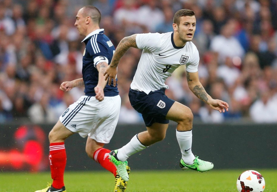 开云下载-英格兰羽毛球队险胜印尼羽毛球队，谌龙完成帽子戏法