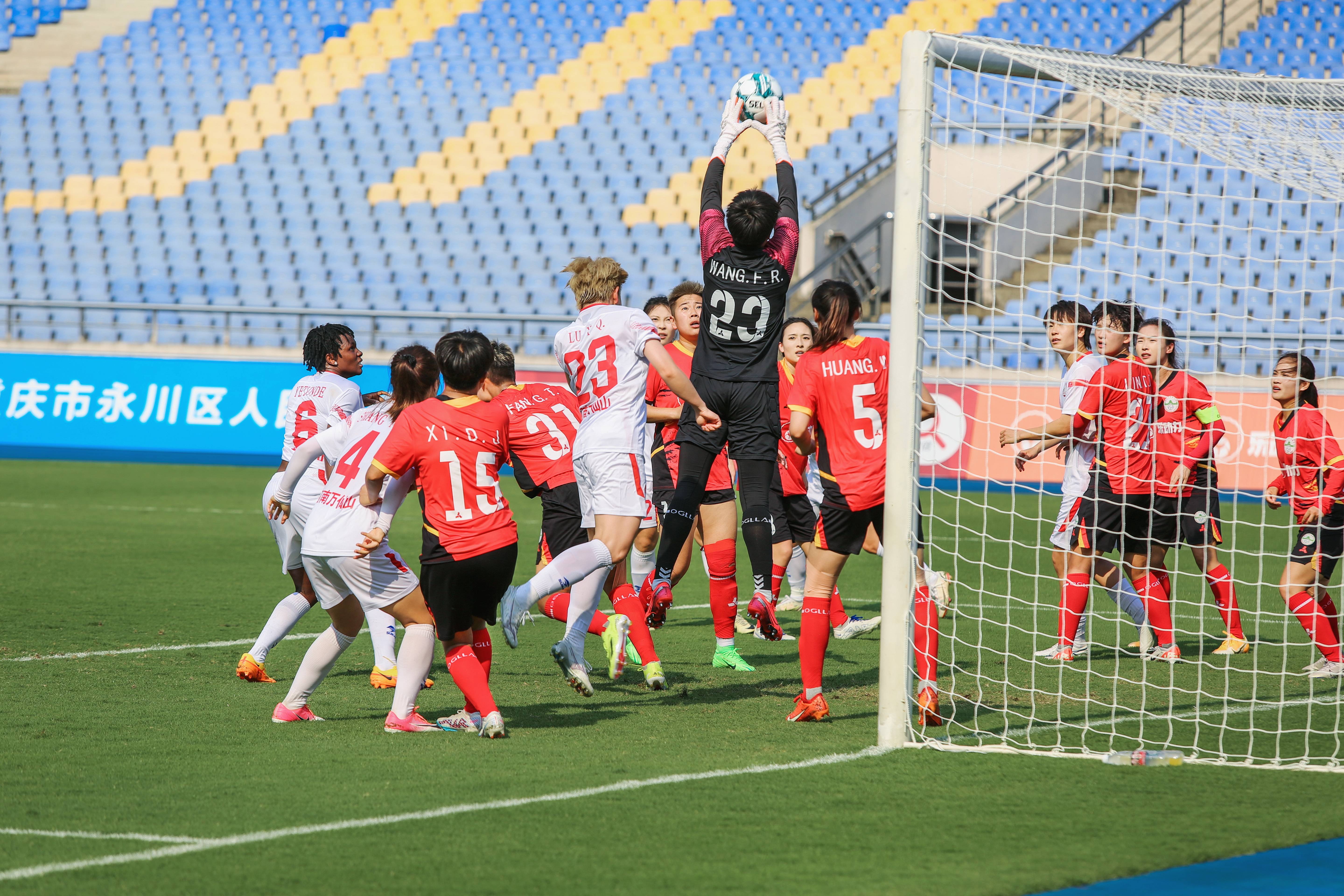 开云APP-精彩瞬间！球队展现实力与技巧